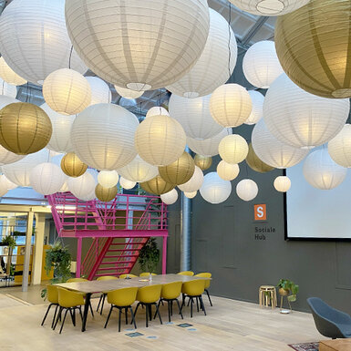 Beleuchtete Laternen - Ksyos Amsterdam